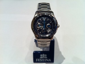 montre festina. prix 129 €. ref : f16291/2